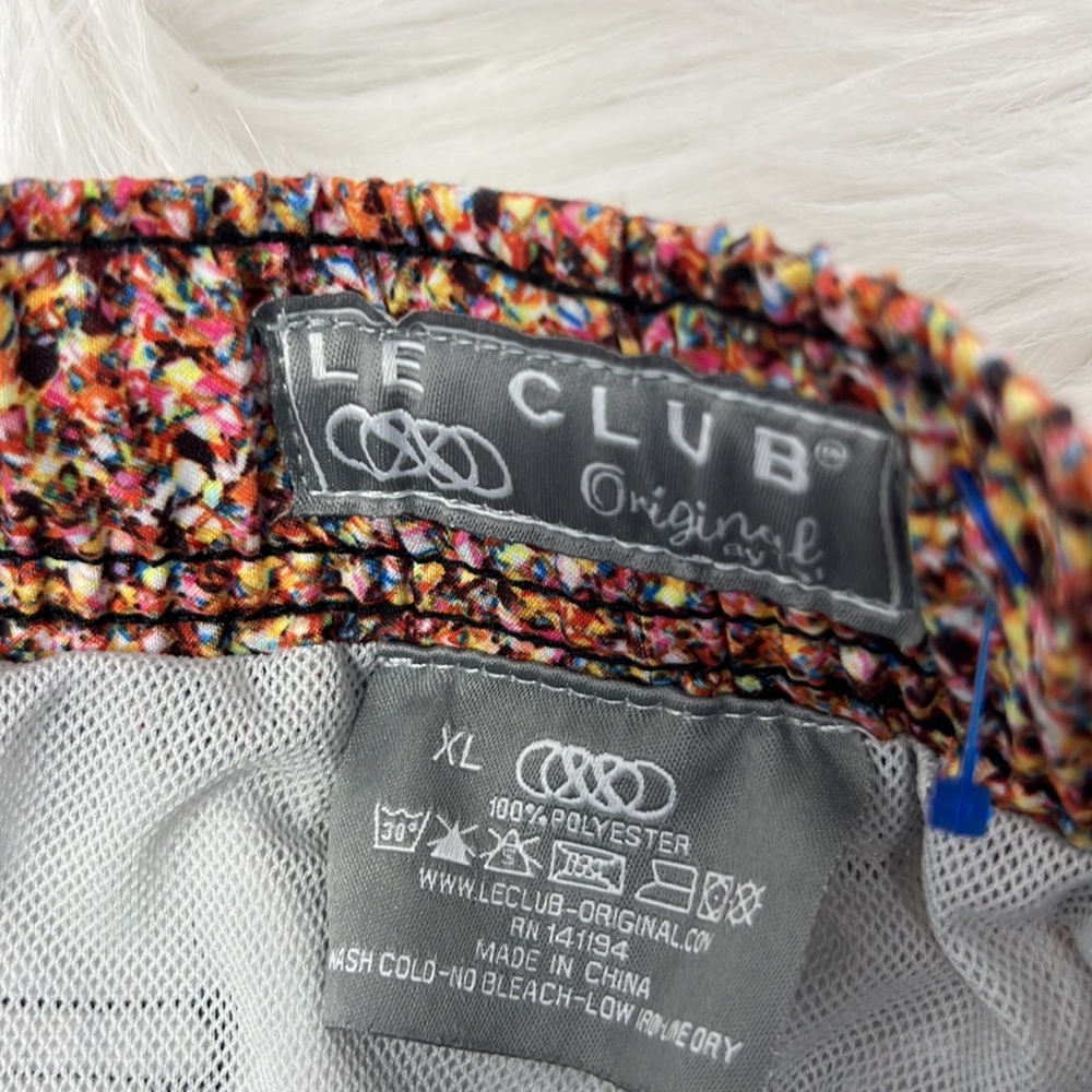 LE Club Orginals Allover Print Swim Trunk Boy’s XL - Picture 3 of 6